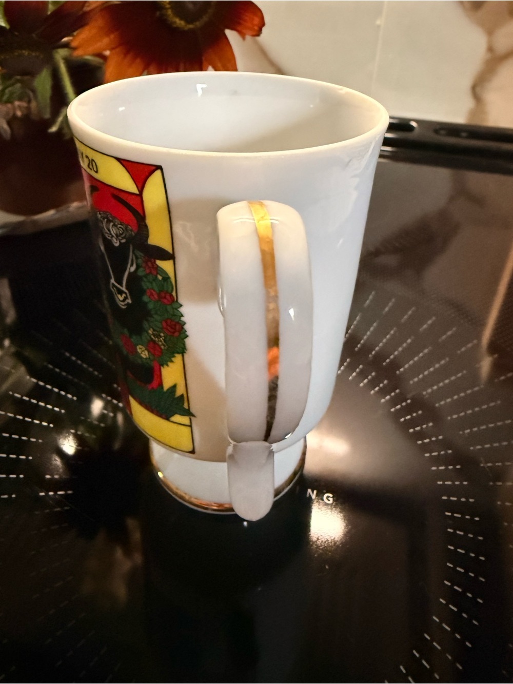 Taurus Zodiac Royal Crown Vintage Porcelain Pedestal Mug - White and Red - Picture 4 of 5